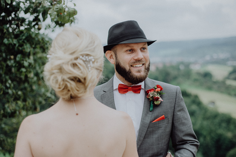 Hochzeitsfotograf und Brautpaar in Rudersberg